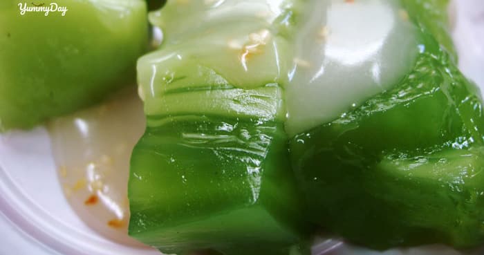 Bật mí cách làm bánh đúc lá dứa ngọt mát chuẩn vị tuổi thơ