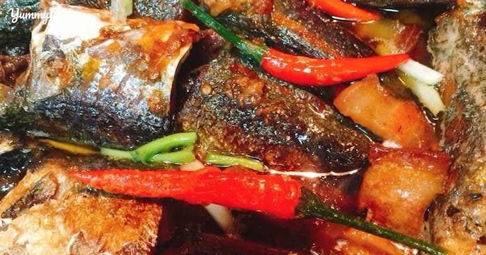 Ngon nhức nách với món cá nục kho nước dừa đổi vị cho tuần mới