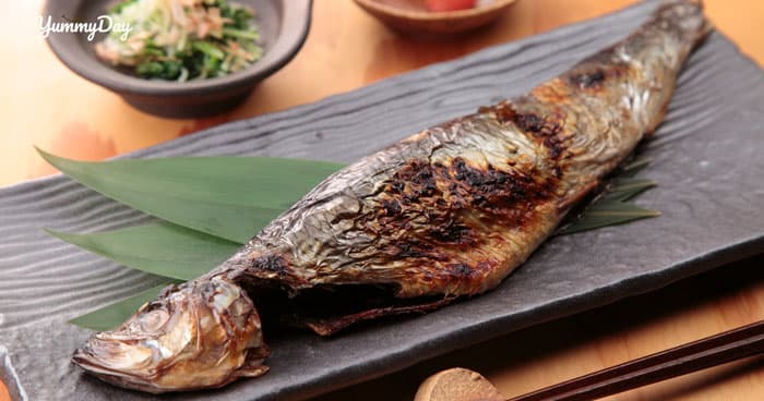 Bí quyết làm món cá trích nướng ngon giòn tan từng miếng