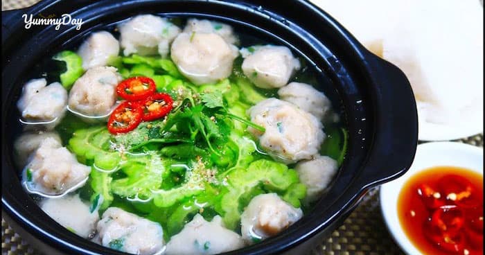 Nấu canh khổ qua cá thác lác thiệt healthy cho ngày oi bức