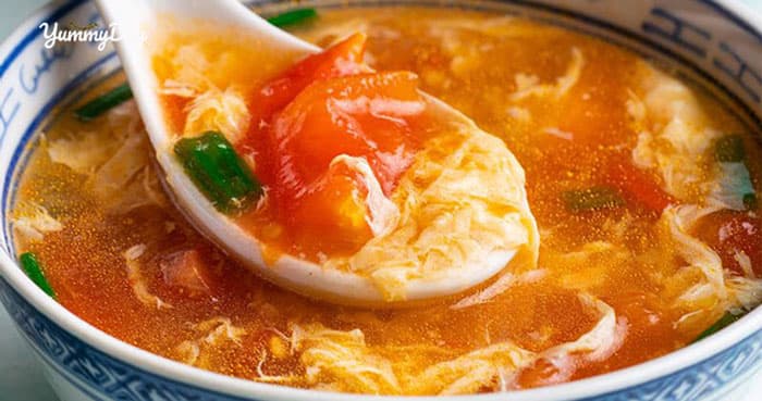 Canh cà chua trứng ngọt lành bổ dưỡng không thể bỏ qua