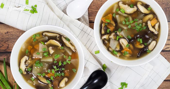 Thanh nhiệt cơ thể cùng canh nấm hương đậm đà bổ dưỡng