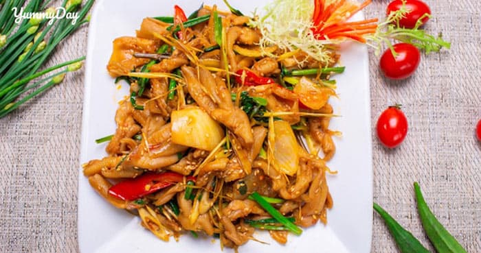 Đãi nhà món mới với chân vịt xào chua ngọt ai cũng gọi là chân ái