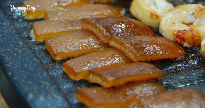 Cách làm da heo nướng dai giòn sừng sực mê mẩn cả người
