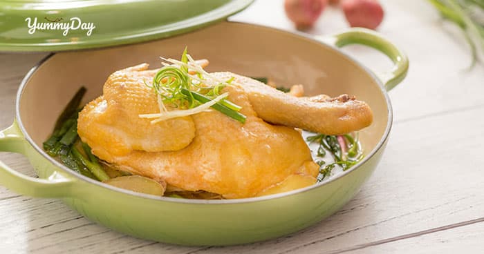 Cách làm gà hấp hành thơm ngon vừa thổi vừa ăn