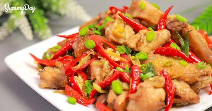 Cách làm món gà xào sả ớt ngon không cưỡng nổi