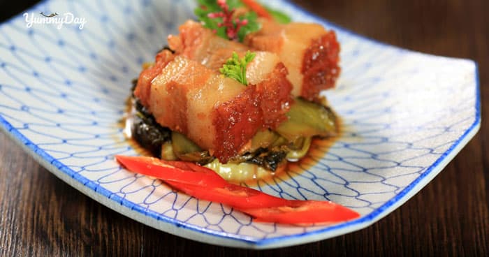 Cách làm heo quay kho cải chua thơm ngon khó cưỡng