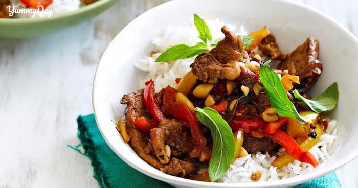Heo rừng xào sả ớt làm mới thực đơn mỗi ngày cho gia đình