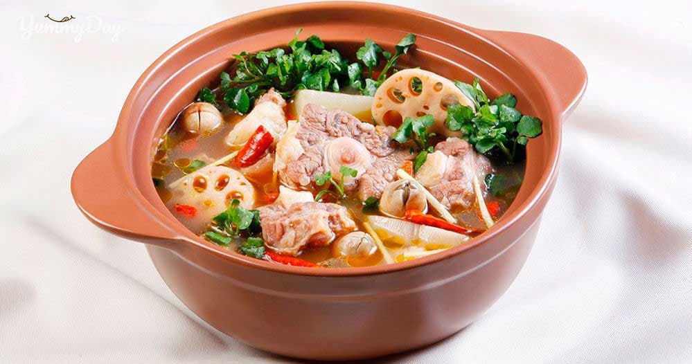 Hướng dẫn cách nấu lẩu đuôi bò thơm ngon đơn giản tại nhà