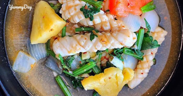 Cách làm mực xào dứa đơn giản mà ngon miệng chiêu đãi cả nhà
