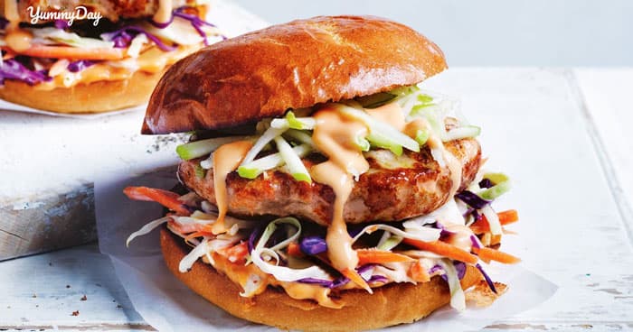 Đổi khẩu vị với bánh hamburger gà siêu ngon siêu đỉnh cao