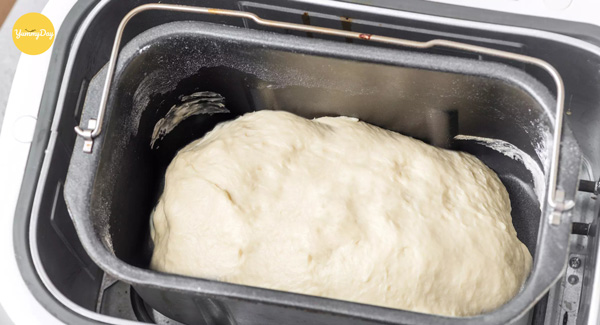 Cách làm bánh mì bơ sữa thơm béo ngậy ngất ngây - YummyDay