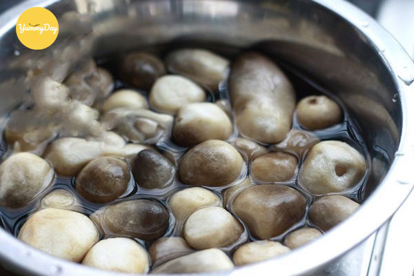 cách làm món đậu hủ kho nấm rơm