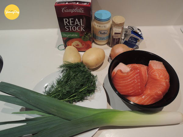 Nguyên liệu nấu món súp cá hồi khoai tây