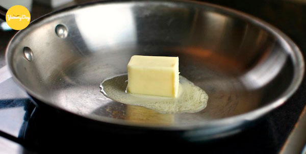 Làm bơ phết trứng gà